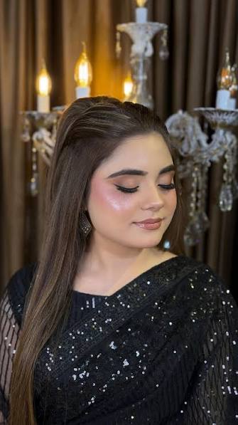 Party Glam 5
